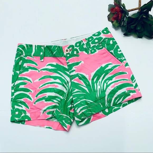 SOLD Lilly Pulitzer Green Pink Callahan Shorts 2 - Picture 2 of 8